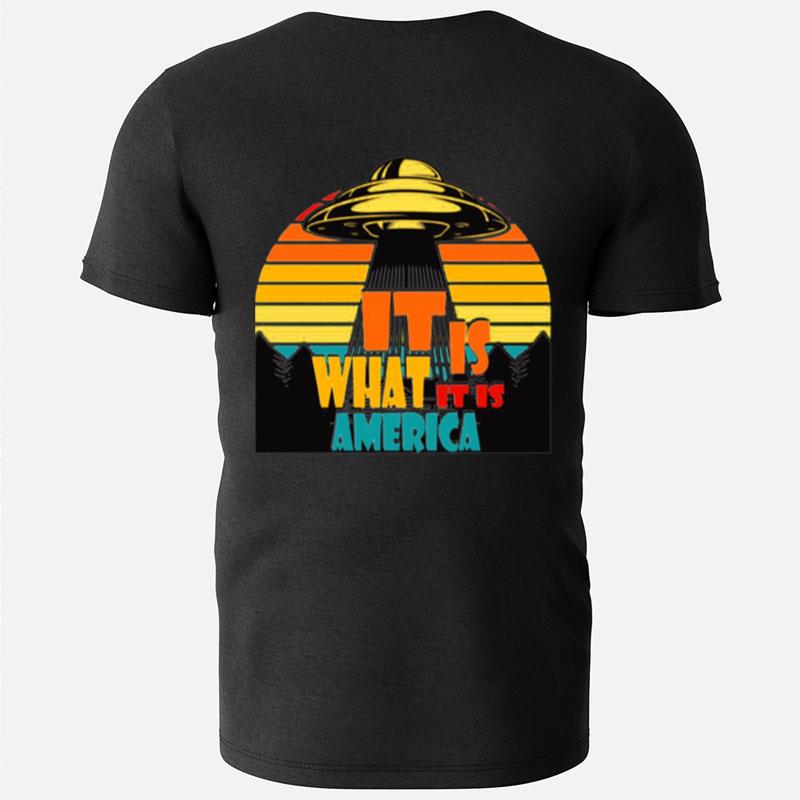 Michelle Obama It Is What It Is Retro Sunset Design T-Shirts
